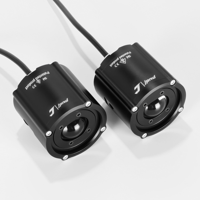 R1S Spotlight